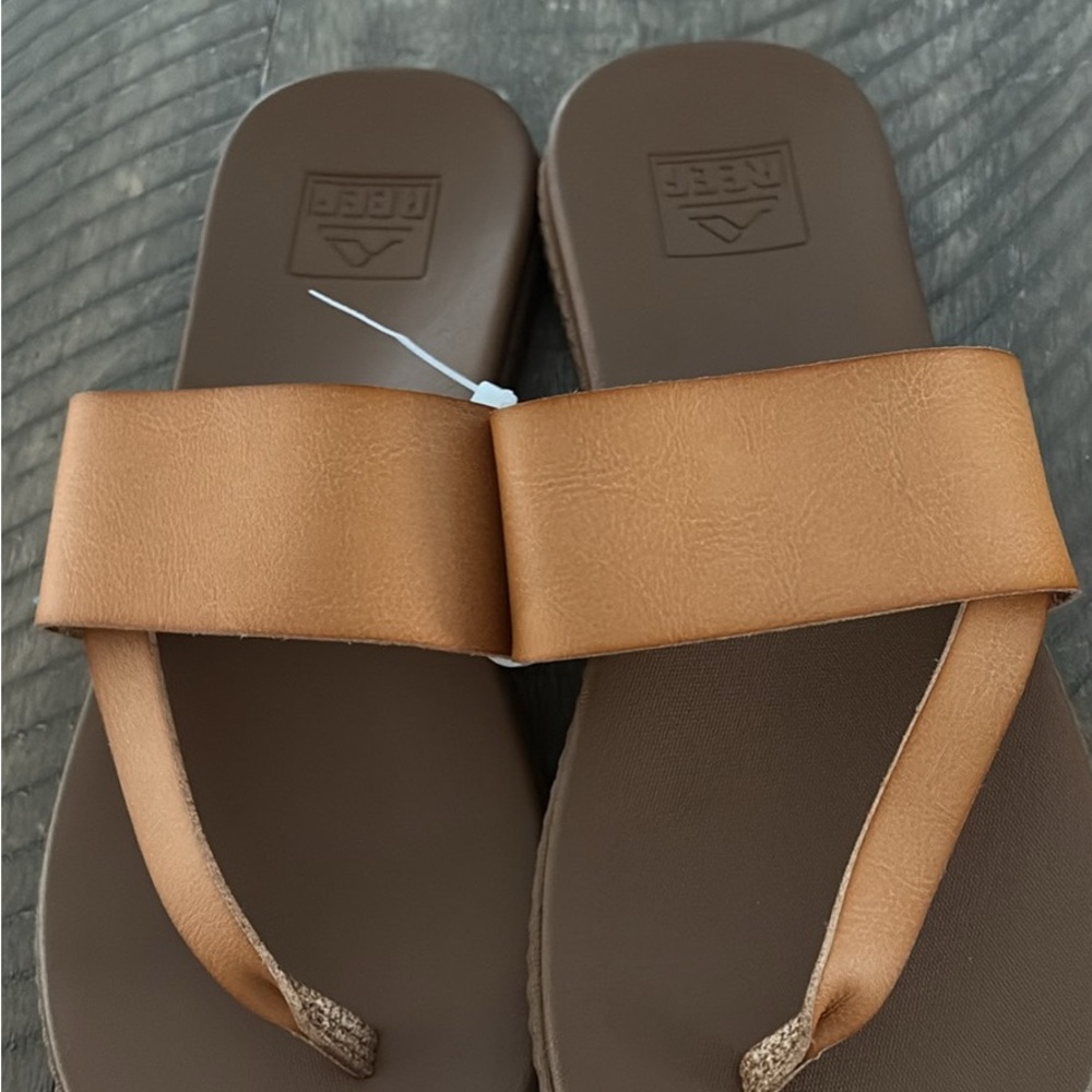 Reef Tan Leather Sandals